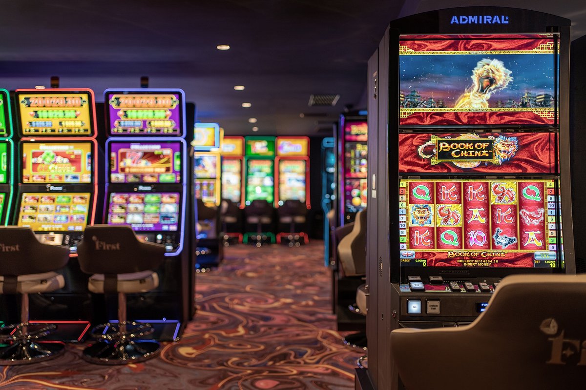 Casino Travel Logo
